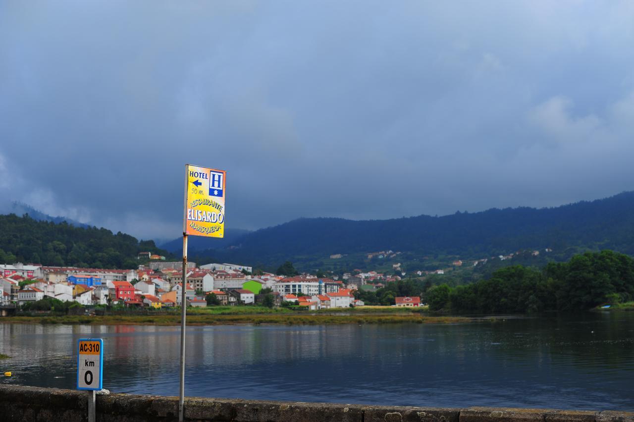 Pension Elisardo โนยา ภายนอก รูปภาพ